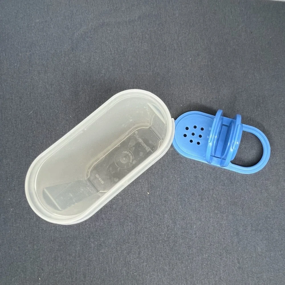 Tupperware Spice Shaker Large Modular Mate Plastic Blue Lid 1846-20 Vintage USA